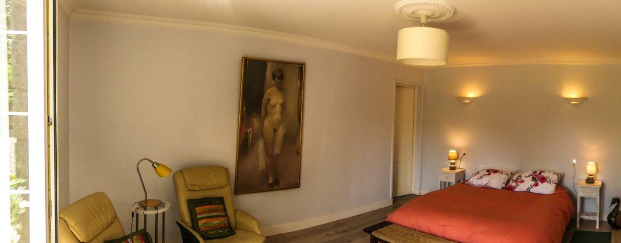 Domaine De L'Hotel Au Franc フルーリー 部屋 写真