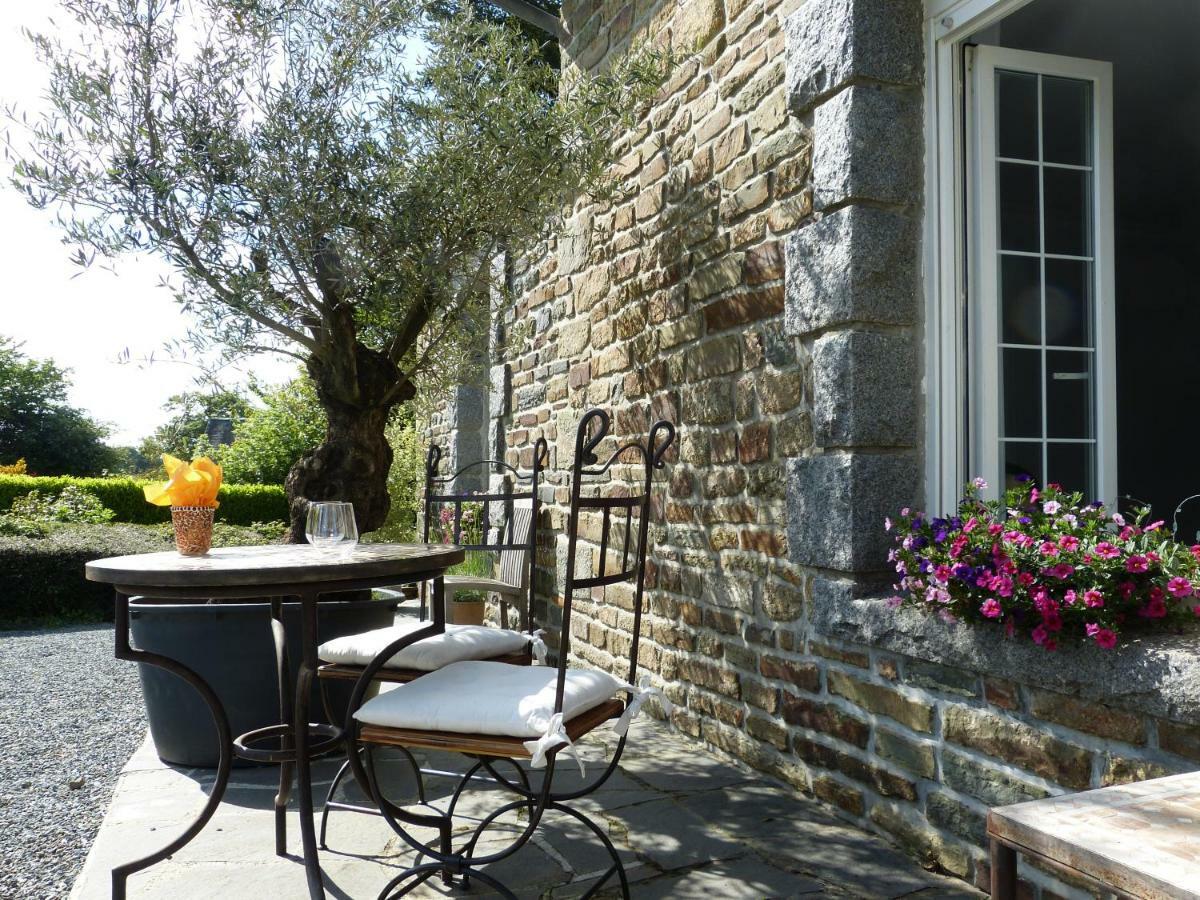 Domaine De L'Hotel Au Franc フルーリー エクステリア 写真